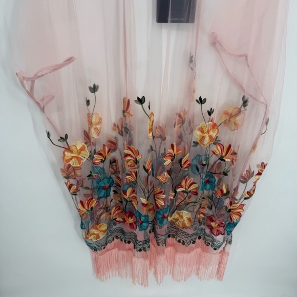 Haute Hippie Pink Mesh Floral Embroidered Fringe NWT Festival Kimono One Size - Picture 9 of 11